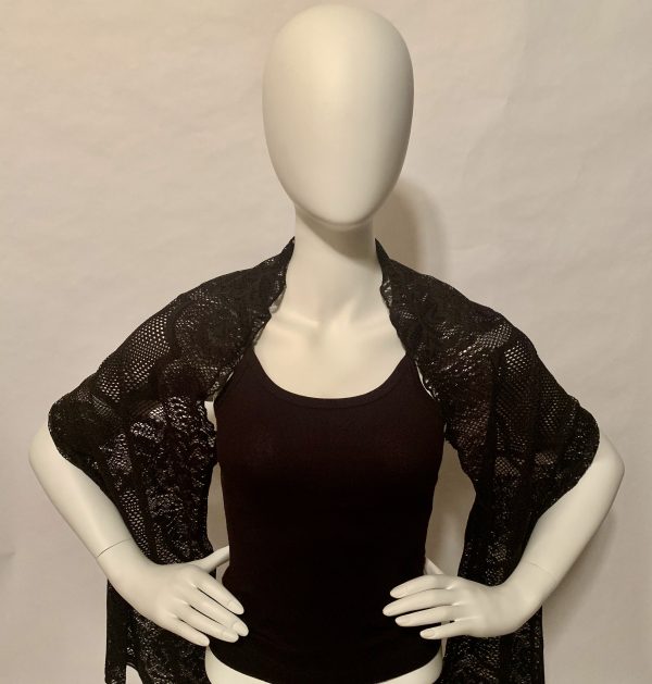 lace-black-open-pattern-shawl