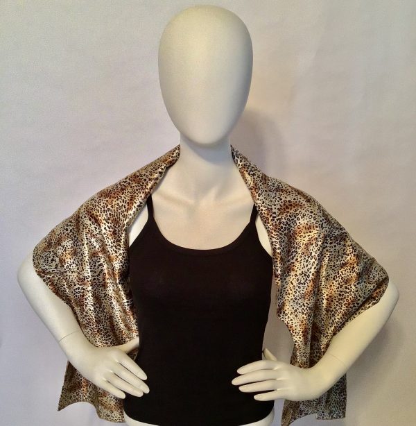 satin-small-animal-print-shawl