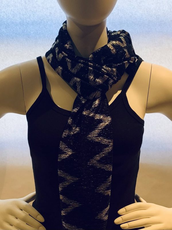 silver metallic zigzag knit tied scarf